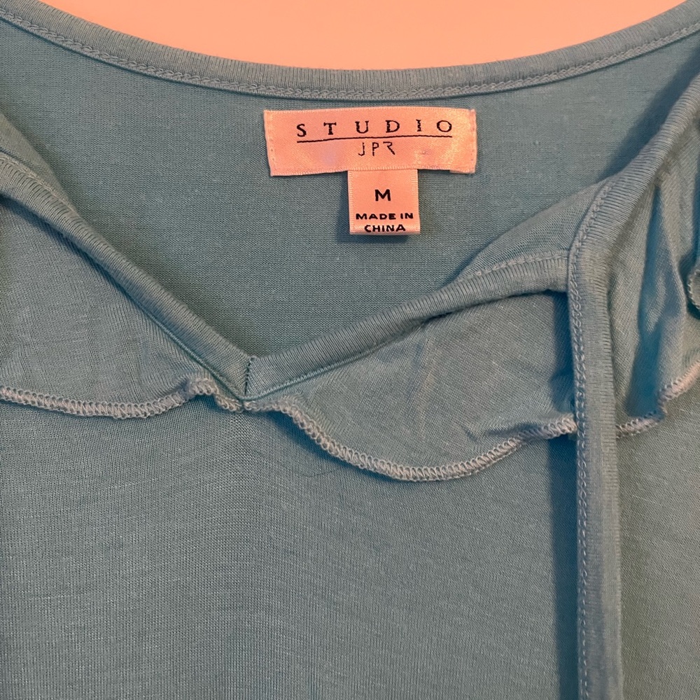 Studio, short sleeve blue top, size medium